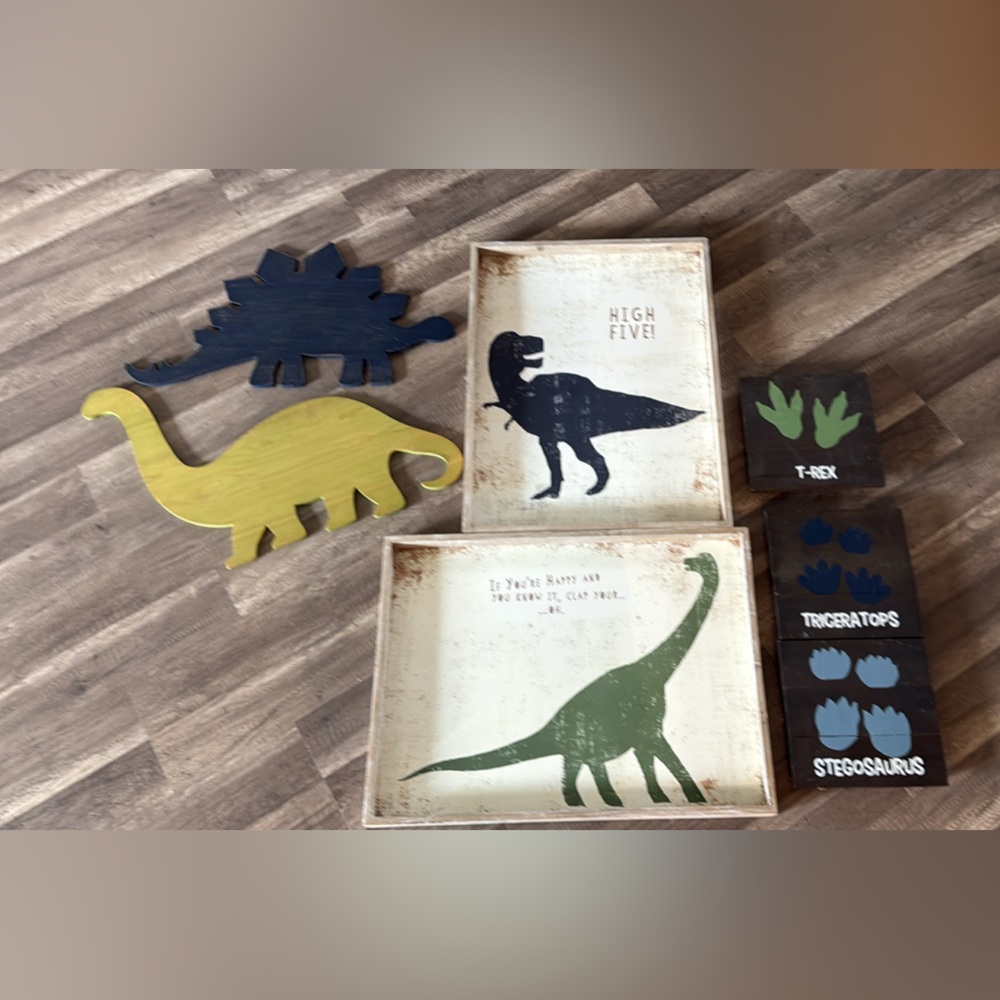 Dinosaur Themed Decorative Tray Set